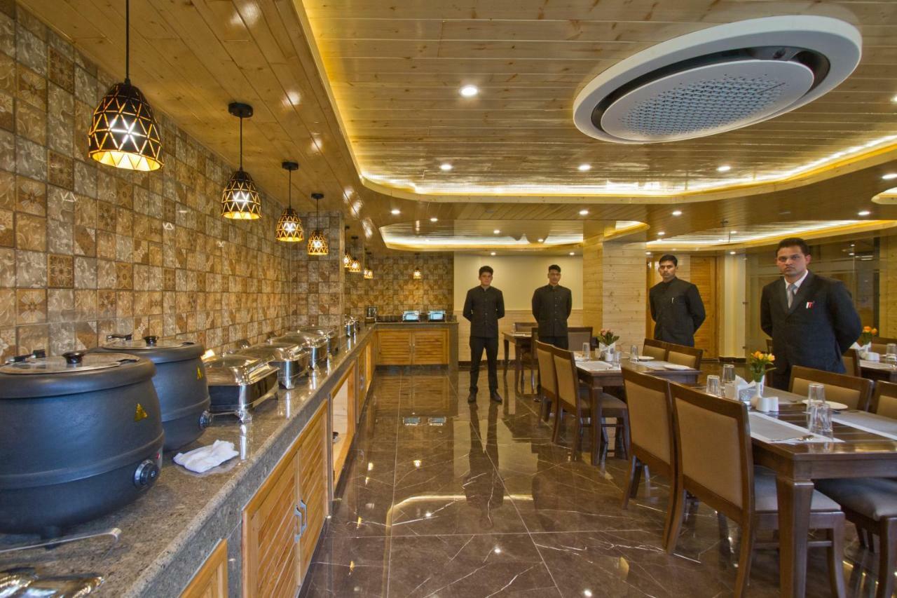 The Holiday Villa Resorts & Spa Manāli Extérieur photo